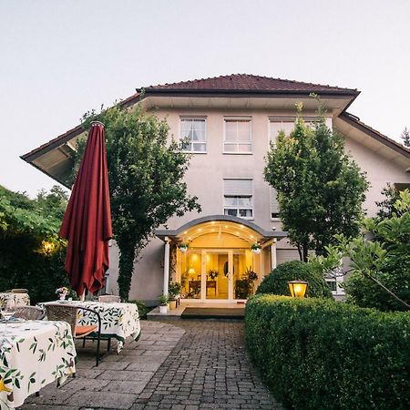 Landhaus Keller - Hotel & Restaurant Malterdingen ภายนอก รูปภาพ
