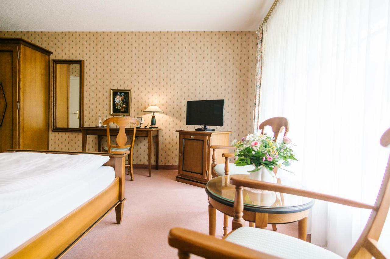 Landhaus Keller - Hotel & Restaurant Malterdingen ภายนอก รูปภาพ