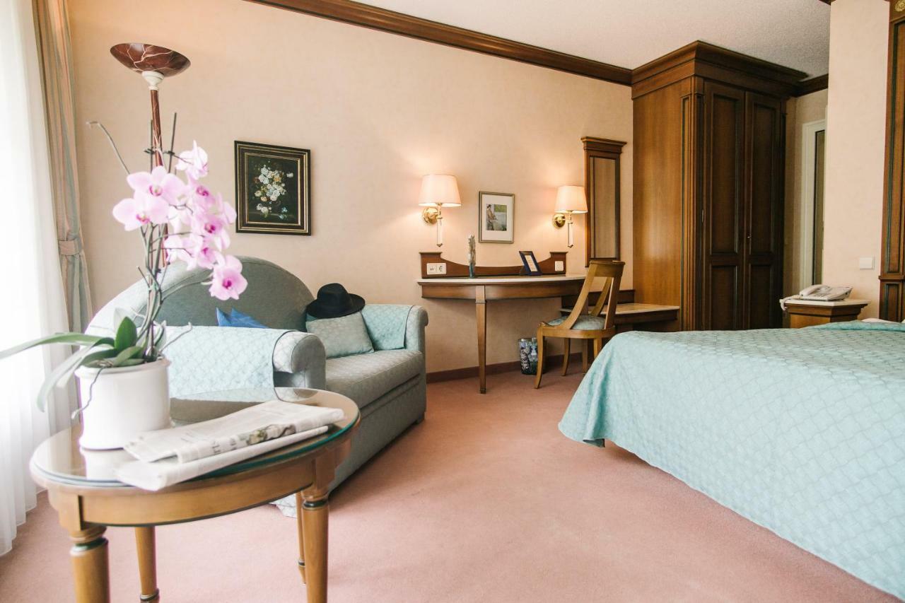 Landhaus Keller - Hotel & Restaurant Malterdingen ภายนอก รูปภาพ