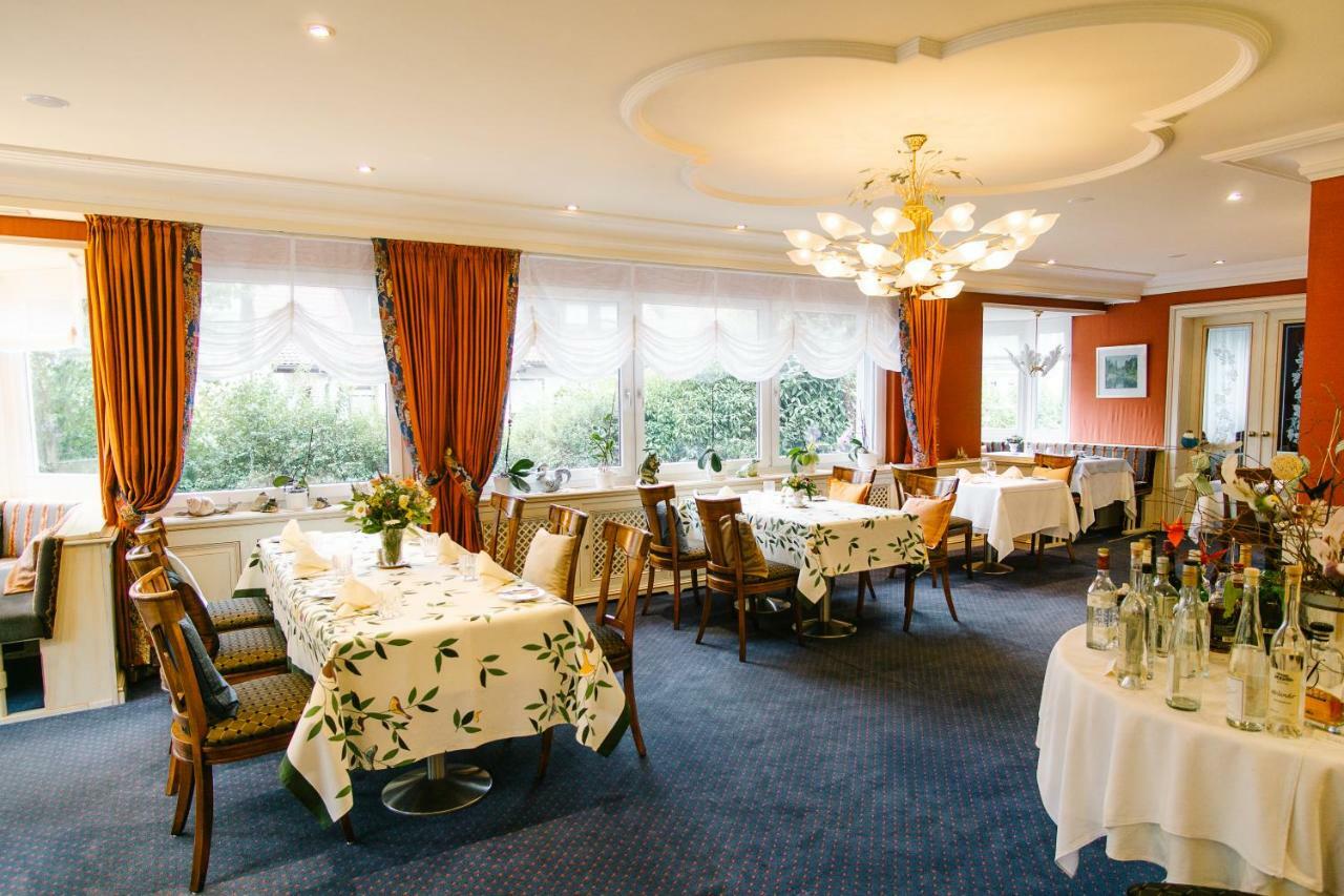 Landhaus Keller - Hotel & Restaurant Malterdingen ภายนอก รูปภาพ