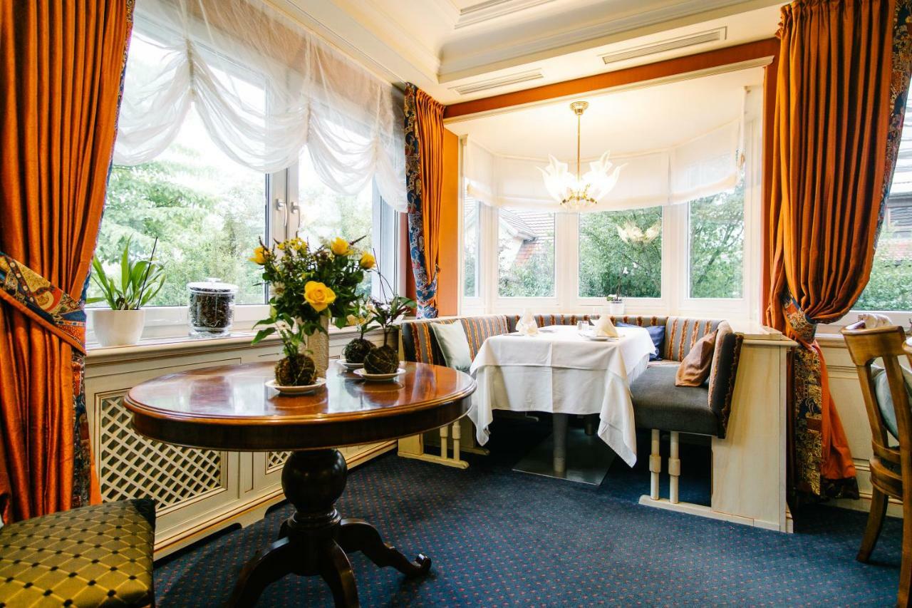 Landhaus Keller - Hotel & Restaurant Malterdingen ภายนอก รูปภาพ
